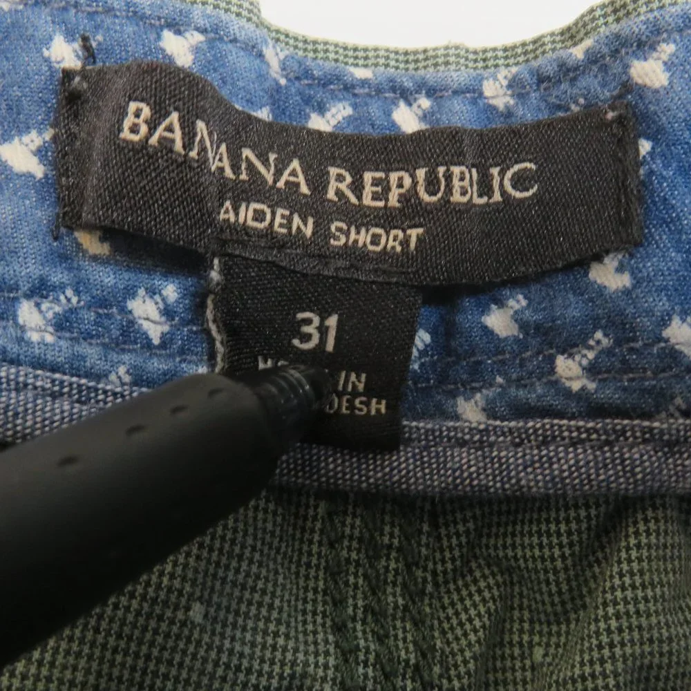 Banana Republic Mens Aiden Chino Shorts Sz 31 Gray Dot Pattern Flat‎